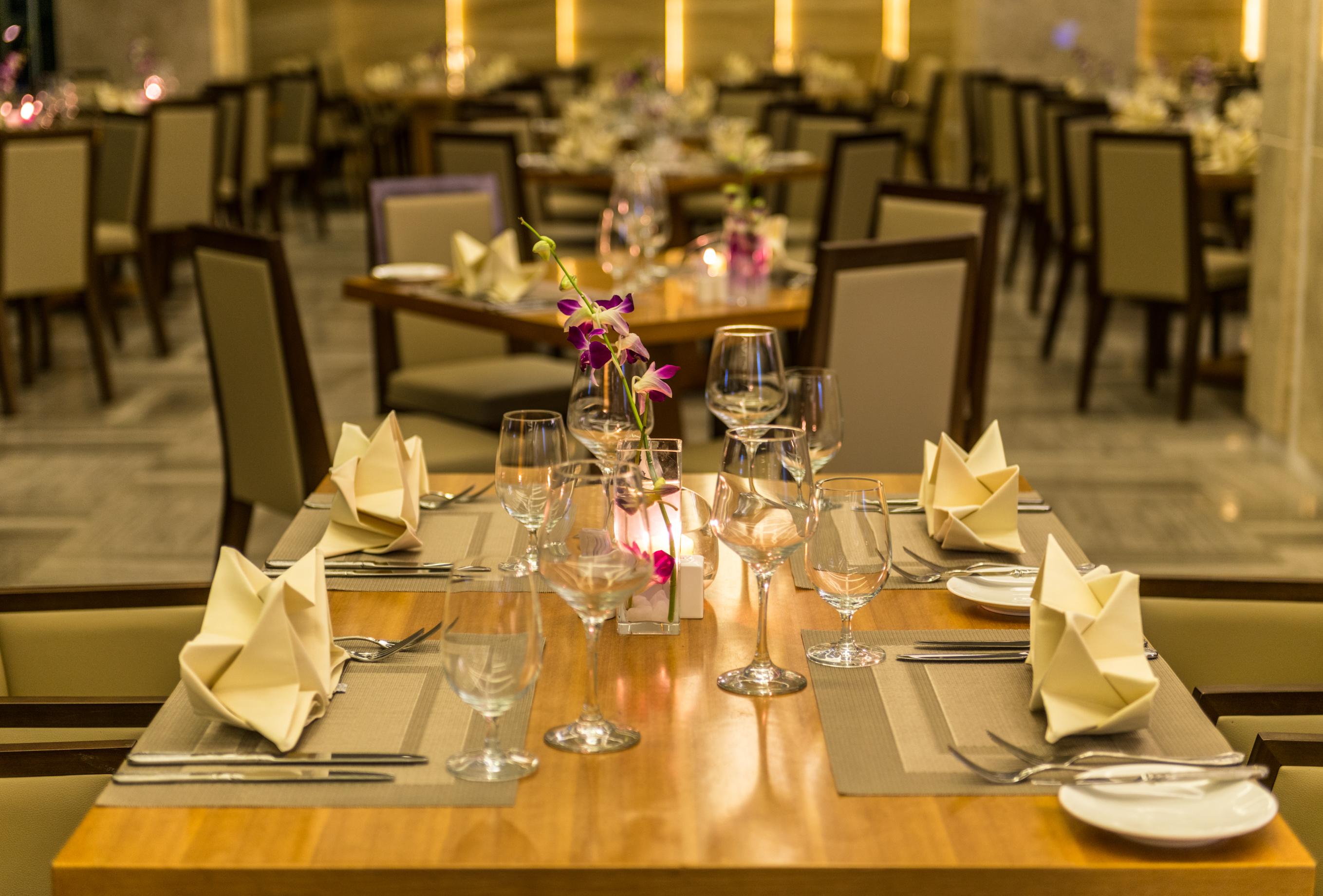 Grand Tourane Hotel Дананг Екстериор снимка